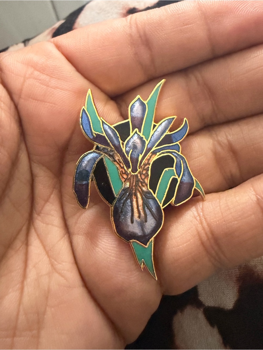 Vintage 1991 WM William Spear Gold Tone Enamel Purple Iris Flower Brooch